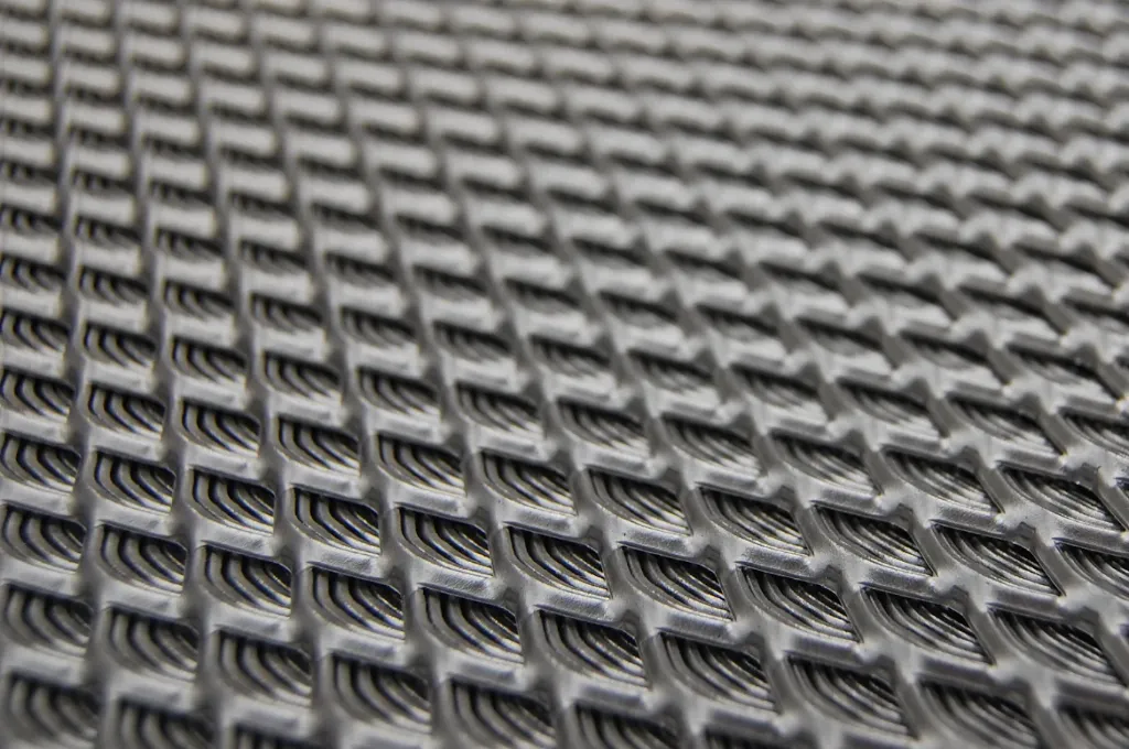 Metal desplegado 750/50/50 Ø4.75 (1.50 x 3.00 m)